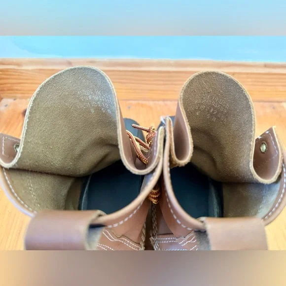 L.L. Bean Womens’ 8" Bean Boots, Unlined | Size 5 Medium Width (AM) - Picture 7 of 10
